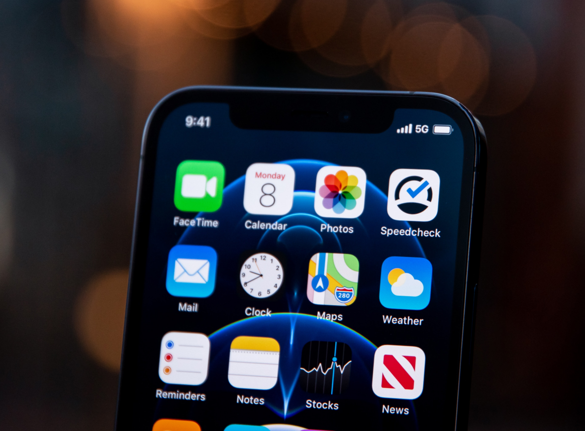 曲阳苹果手机维修分享为什么 iPhone 12 在冬季会自动关机 
